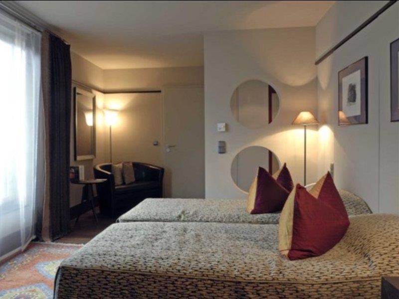 Hotel Ambiance Rivoli 4*